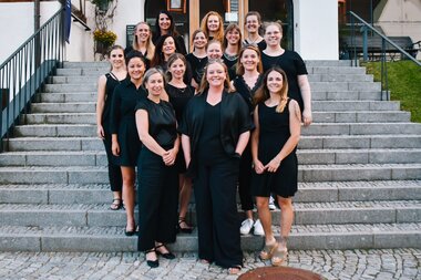 Ein Gruppenfoto vom Team der Alpenregion Bludenz Tourismus GmbH | © Alpenregion Bludenz Tourismus GmbH