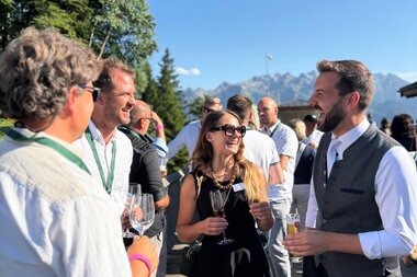 Matthias Dünser (Inhaber Panorama Camping Sonnenberg), Jakob Glawitsch (Geschäftsführer Val Blu), Angelina Holzer (Alpenregion Bludenz Tourismus GmbH), Bürgermeister Bludenz Simon Tschann | © Marissa Meyer, Stadt Bludenz