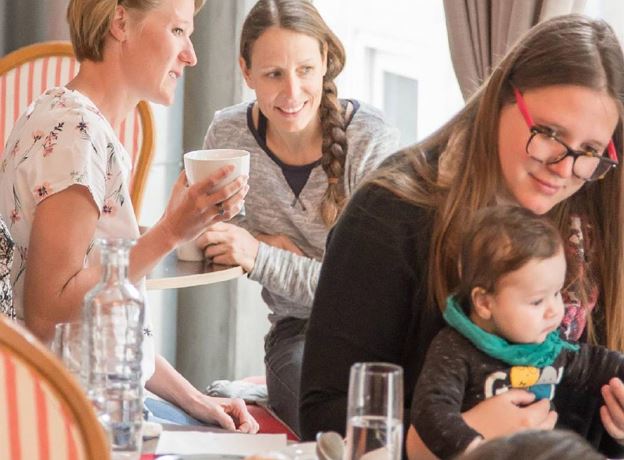 Eltern-Kind-Café: Vortrag 'Use What You Have - Nim des, was hoscht''