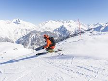 Skifahren_am_Sonnenkopf_im_Klostertal_(c)__Alex_Ka