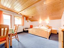 Doppelbett-und Familienzimmer Breithorn
