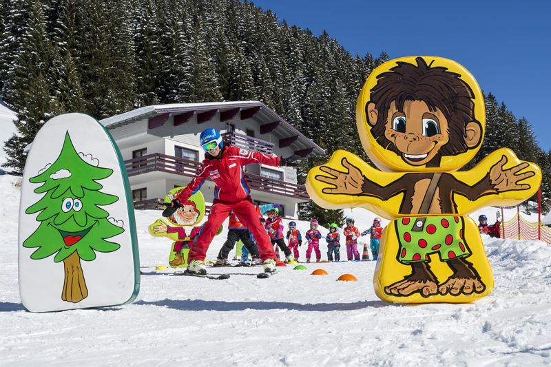 Skischule Damüls Kinderland