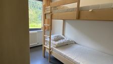 Double room, shared shower/bath, 1 bed room