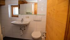 Apartment, shower and bath tub, 2 bed rooms