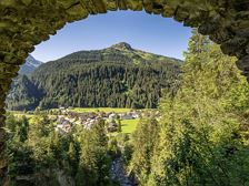 Jakobsweg: Pettneu (Tirol) bis Klösterle am Arlberg | Klostertal