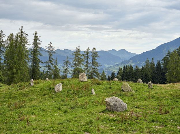 Steinkreise auf dem Hochplateau Tschengla