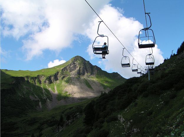 Cable Car Faschina in Summer