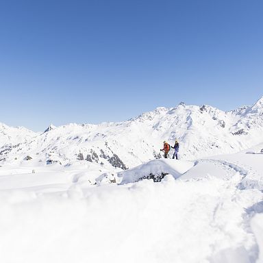 klostertal-winter-sonnenkopf-winterwandern-aussicht
