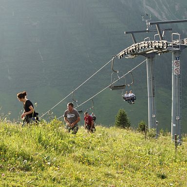 walsertal-bergbahn-sommer-faschina
